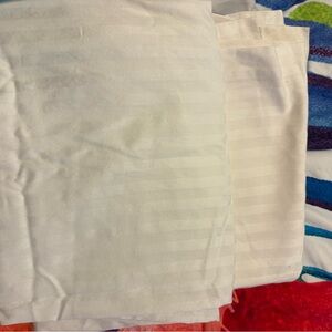 Queen shadowStriped White Pillowcases 100% cotton set of 2